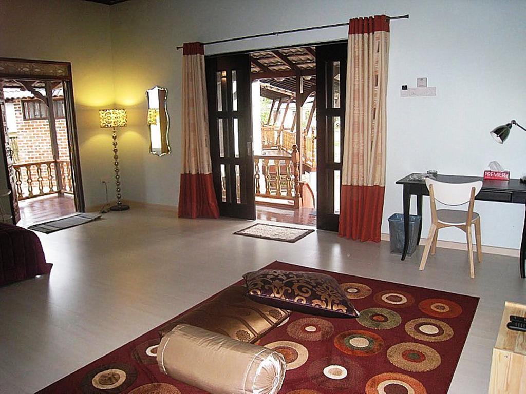 Bohok Guesthouse パンタイ・サナング 部屋 写真