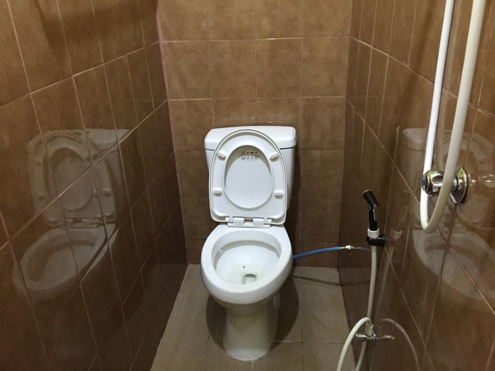 Bohok Guesthouse パンタイ・サナング エクステリア 写真